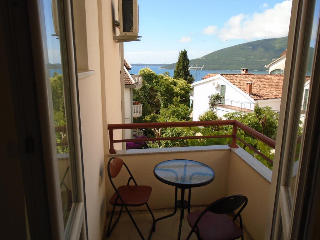 Apartments Kanli Kula Herceg Novi Exterior foto