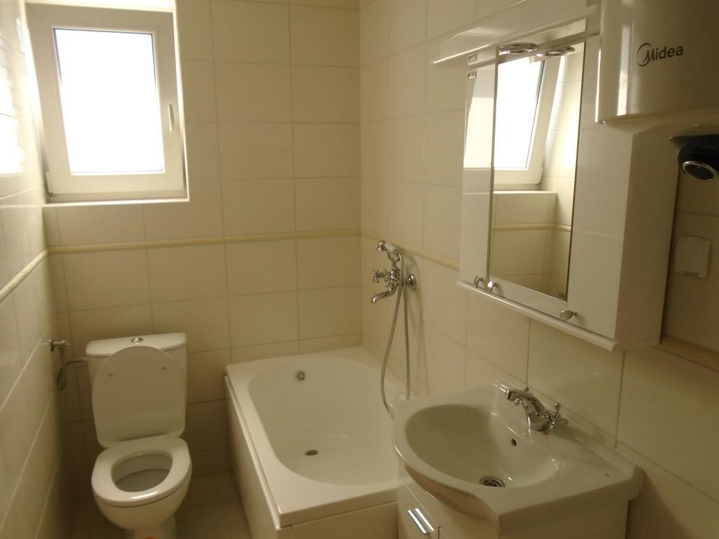Apartments Kanli Kula Herceg Novi Exterior foto
